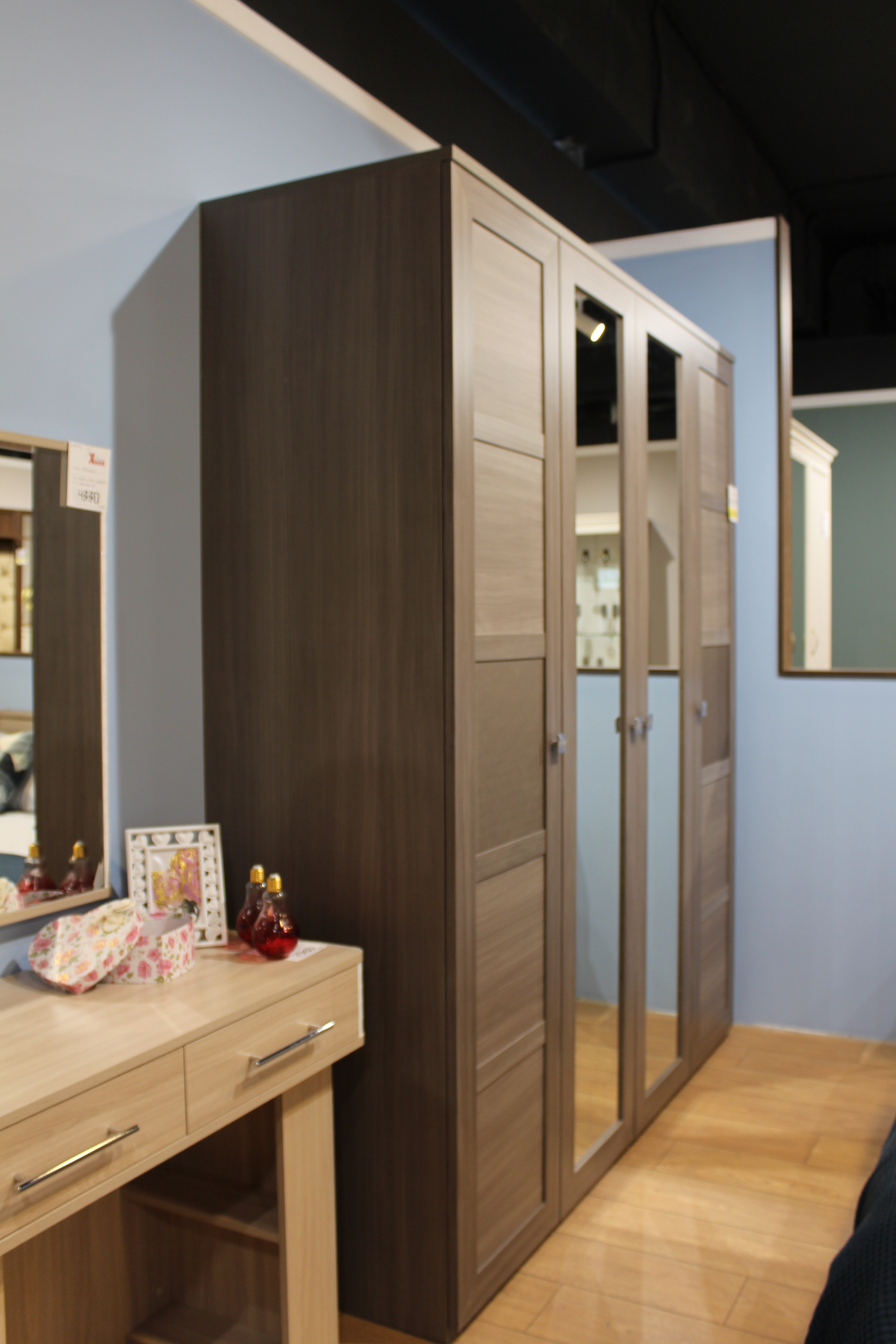 Спальня "Парма Нео" шкаф 4-х дверный