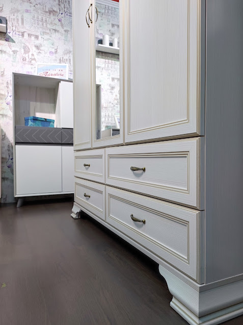 СП.0116.403.001/СП.1416.402.001/СП.1416.401.001 Шкаф распашной трехдверный с зеркалом Сиена_05.jpg IMG_20221202_142732.jpg