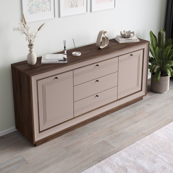 Комодино 1800 Прато